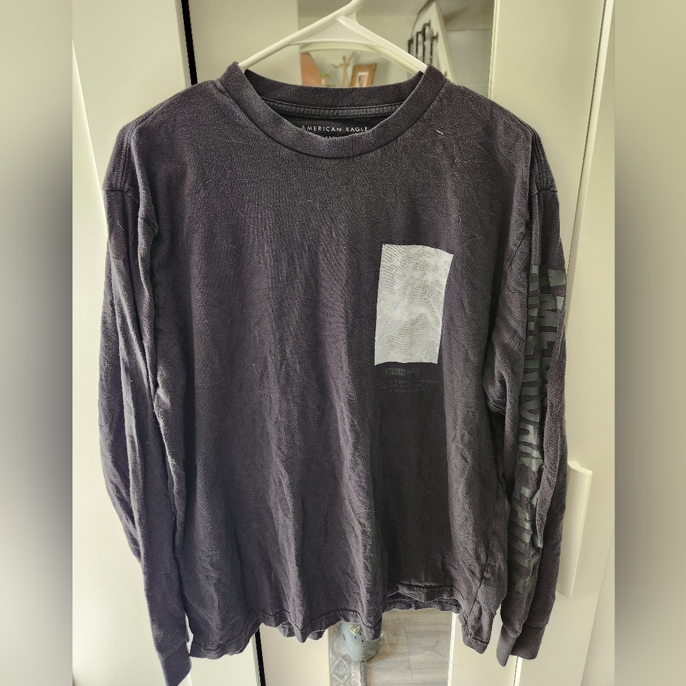 American Eagle long sleeve